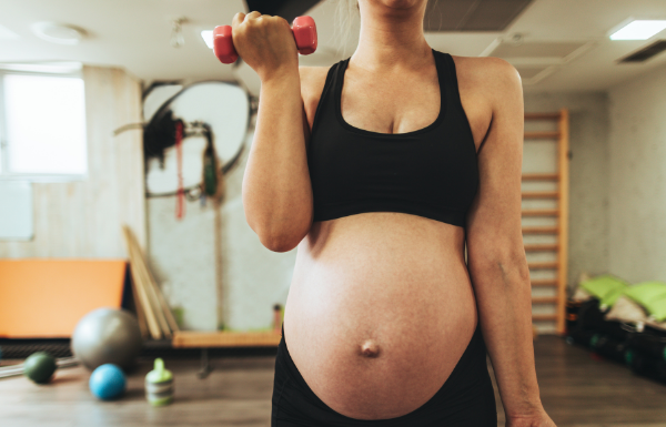 pregnant woman working out